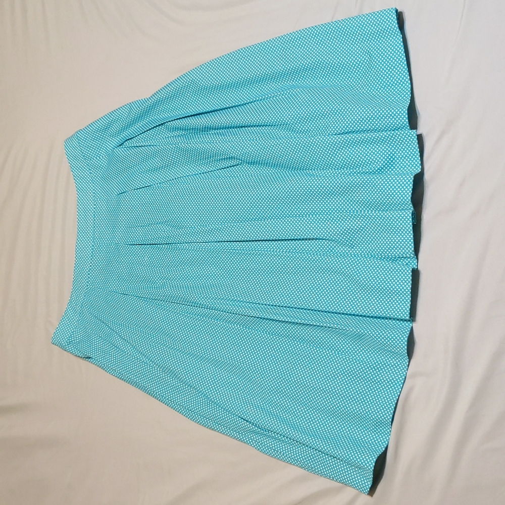 Talbots Petites Teal and white polka dot A-line Skirt Knee Length Size 4P